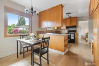 Second dining / breakfast nook off of the kitchen.