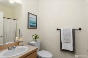 Main full bathroom in hallway