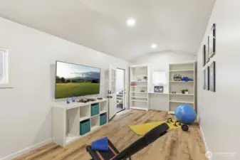 Let you imagination run wild with all the opportunities this extra, separate space can provide!