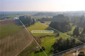 Shy 10 acres, mostly pastureland with some trees