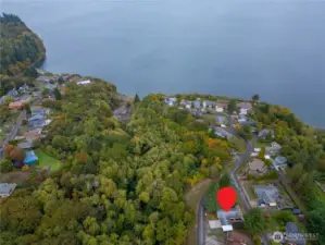 House location, close to the water.