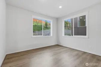 13210 NE 127th Unit E - Ready Now!