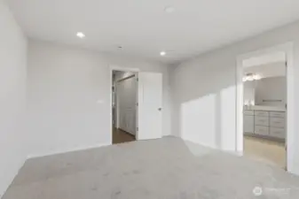 13210 NE 127th Unit E - Ready Now!