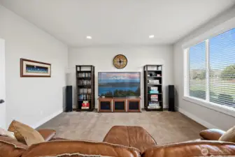 Den space  - turn this space and the near by bathroom into a main floor primary suite if those are your future plans.  The space is all here!