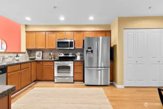 Big kitchen