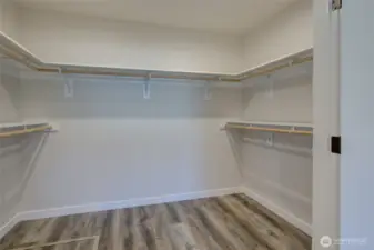 Primary walkin closet