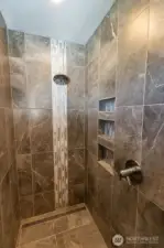 En suite shower