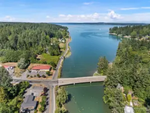 One minute to Von Geldern Cove and Boat Launch!