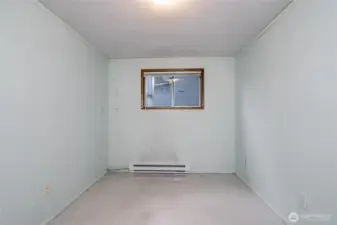 Bedroom 1 (Basement)