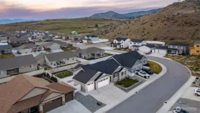 This fine home enjoys a quiet location in lovely Suncrest.