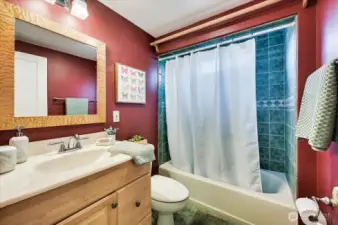 Full Bathroom #2 on main level
