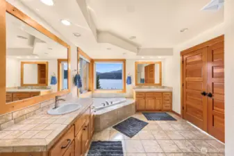 Spacious en suite