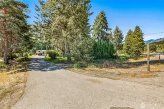 Entry from US 97