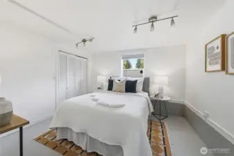 3rd bed in main house