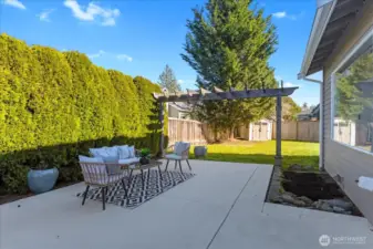 Entertainment sized patio off of the kitchen