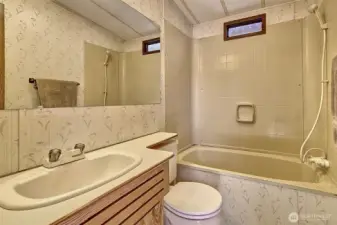 Park Model Bathroom