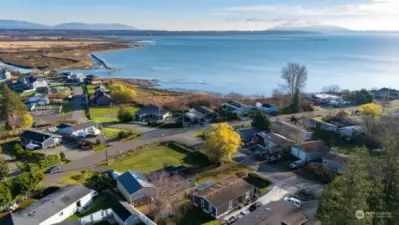 Looking from the rear showing just how open the view is and how close this home is to the beach and amenities of SPIC.