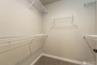Bedroom 2 Walk-in Closet