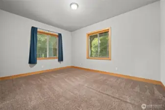 Second bonus room/office - 1st Floor.