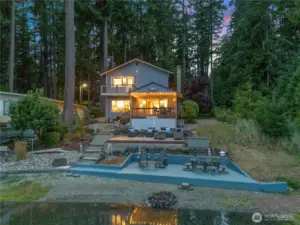 Your everyday retreat awaits—private waterfront, tidelands, and a custom bulkhead.