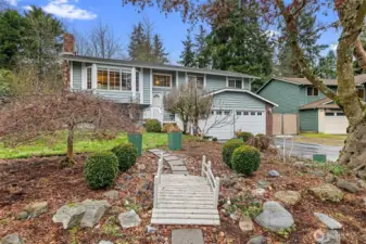 Beautiful Edmonds Home