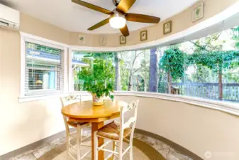 Enjoy Morning Coffee in this Breakfast Nook Overlooking Flett Creek!