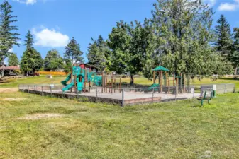 Large open field and private playground for use by Cherokee Bay owners.