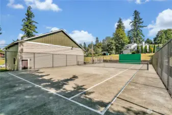 There is also a private tennis court.