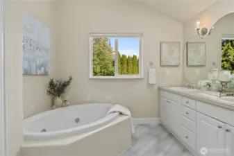 Jetted Soaking Tub~
