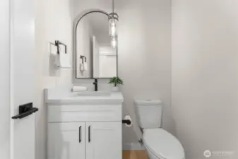 First floor 1/2 bath