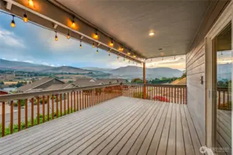 Covered view deck