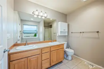 Primary bath