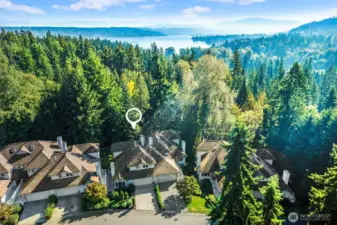 Amazing location - close to I-90, Lake Sammamish and 405
