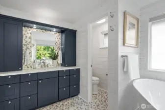 Beautifully updated primary bath with soaking tub