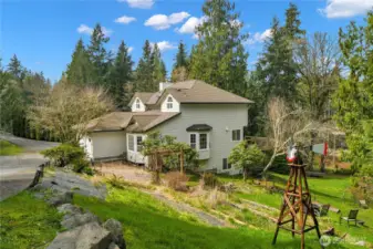 Side View of Home looking towards  Private Waterfront of  Lake Rowland