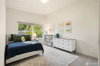 upstairs bedroom #2