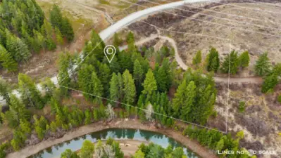 Lot lines approximate