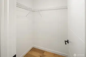 walk-in closet