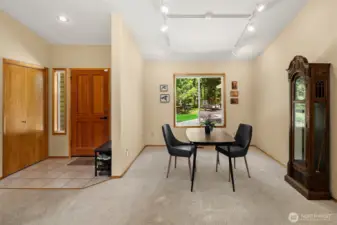 Front entry/family room area