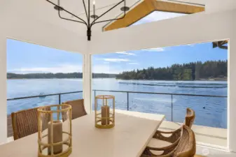 Epic dining room views!