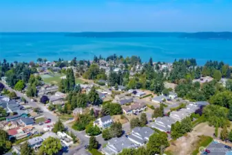 Home situated in Lower Browns Point