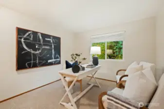 Cozy office or 3rd bedroom