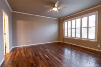 Main level primary bedroom