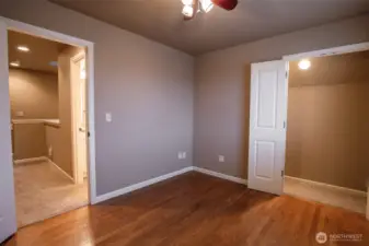 2nd bedroom (upper level)