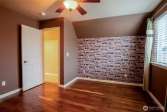 3rd bedroom (upper level)