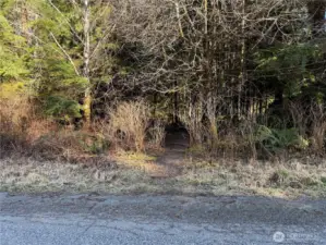 Parcel extends to Eastside of Osborne Drive.