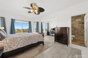 Territorial views, natural light and a niche that would make an ideal sitting room.