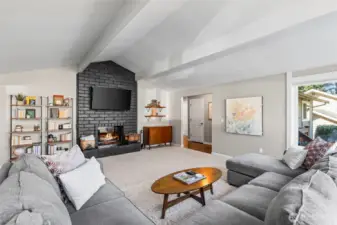 Double sided fireplace