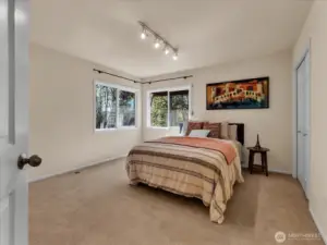 Bedroom (Upper)
