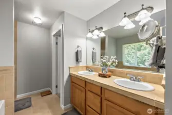 Primary bath